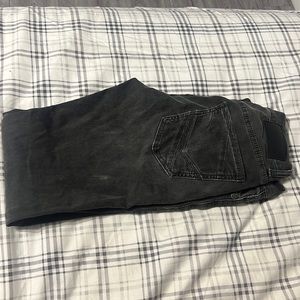 Gray BKE jeans. 28x30 slim straight leg it’s also stretch material.